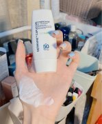 防曬霜品牌和普通有啥區(qū)別(不同價位的防曬霜有什么差別)