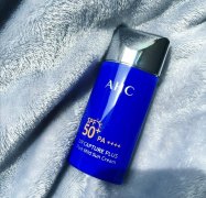 防曬霜推薦女易出汗的品牌(什么牌子防曬霜不怕出汗)