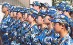 大學(xué)軍訓(xùn)防曬霜平價(jià)品牌(大學(xué)生軍訓(xùn)適合用什么牌子的防曬霜)