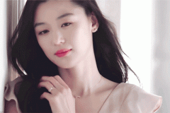 肖戰(zhàn)代言同款防曬霜品牌(肖戰(zhàn)防曬霜是什么牌子)